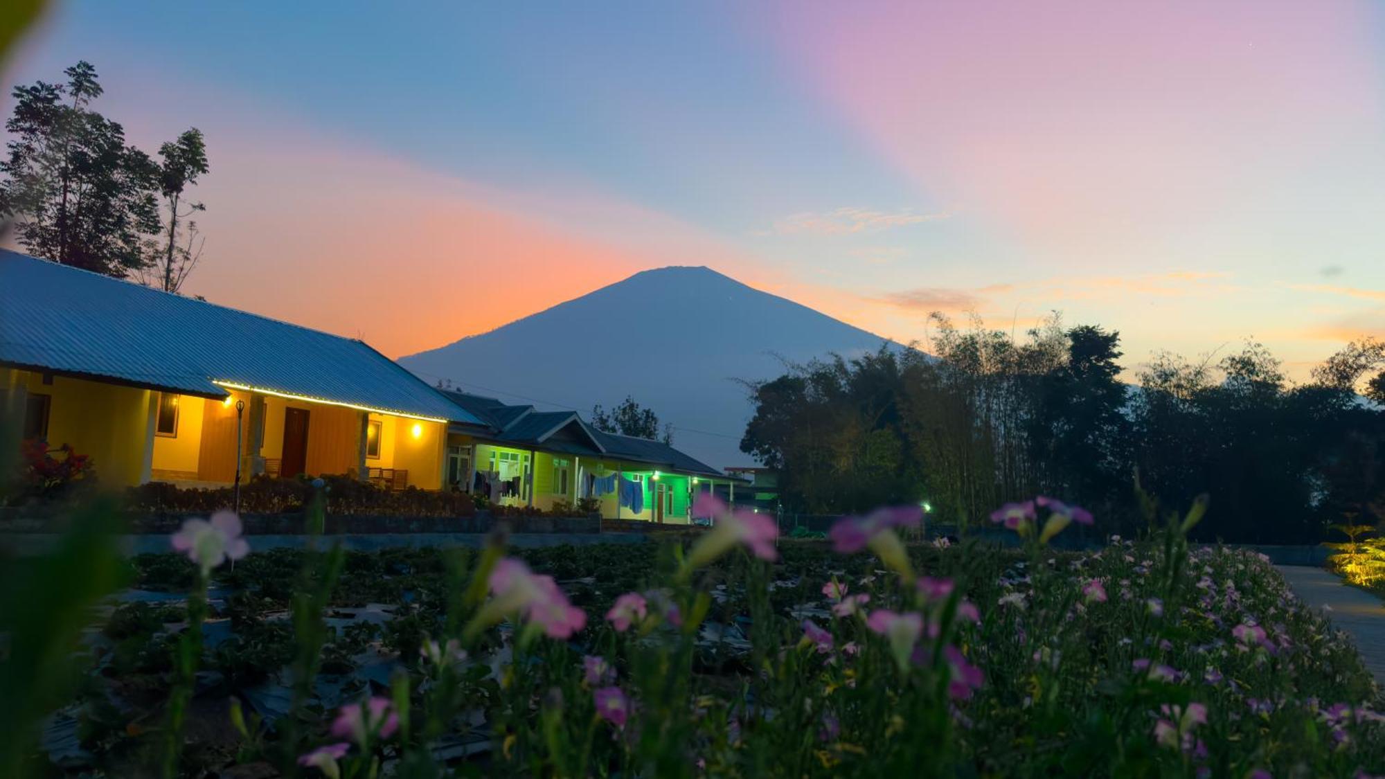 Rautani Sembalun Sembalunlawang Exterior foto